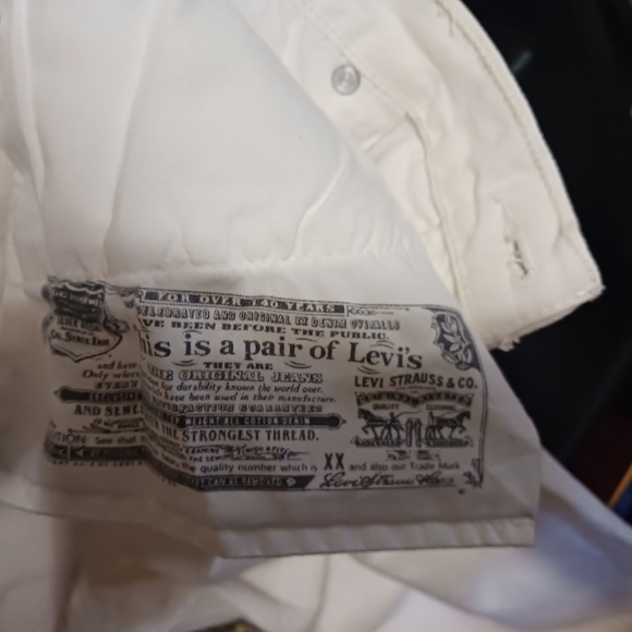Levi's 501's White Jeans - Picture 6 of 7